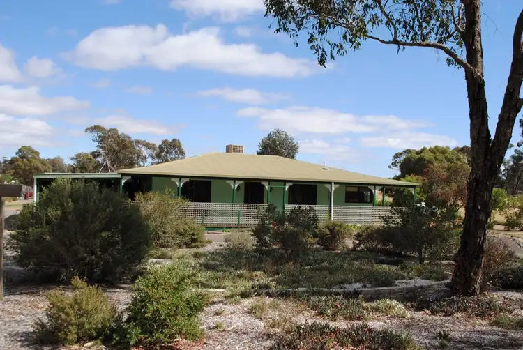 4896 Pyrenees Highway, Maryborough VIC 3465