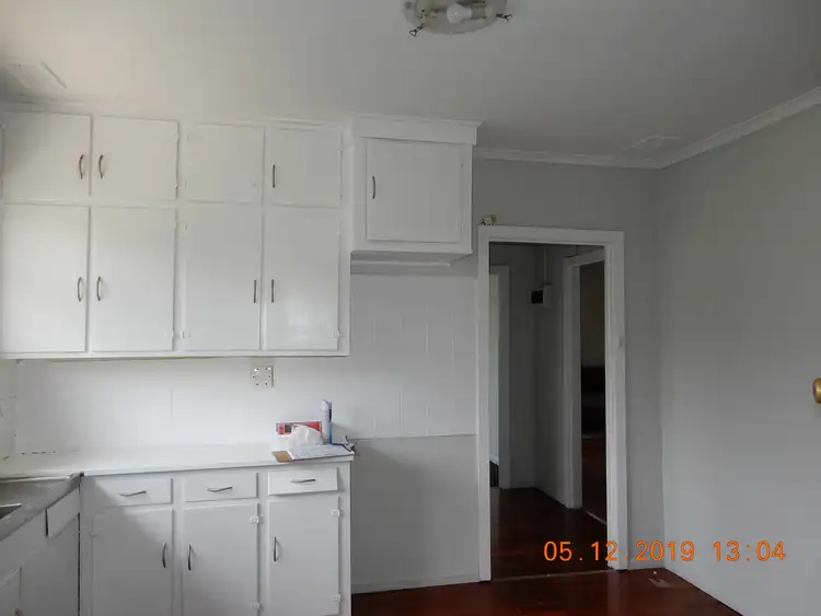 Fifth view of Homely house listing, 18 Lilly Pilly Avenue, Doveton VIC 3177