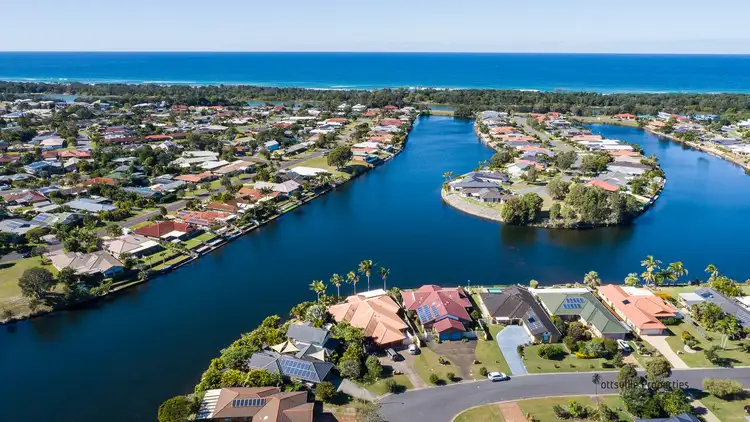 Third view of Homely semi-detached listing, 1/41 Edward Avenue, Pottsville NSW 2489