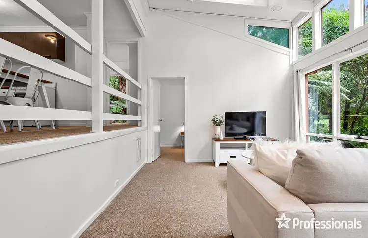 Second view of Homely house listing, 6 Glenholme Avenue, Mount Evelyn VIC 3796