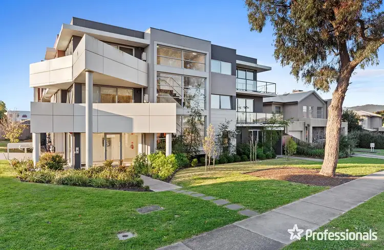 Main view of Homely unit listing, 104/13 Highmoor Avenue, Bayswater VIC 3153