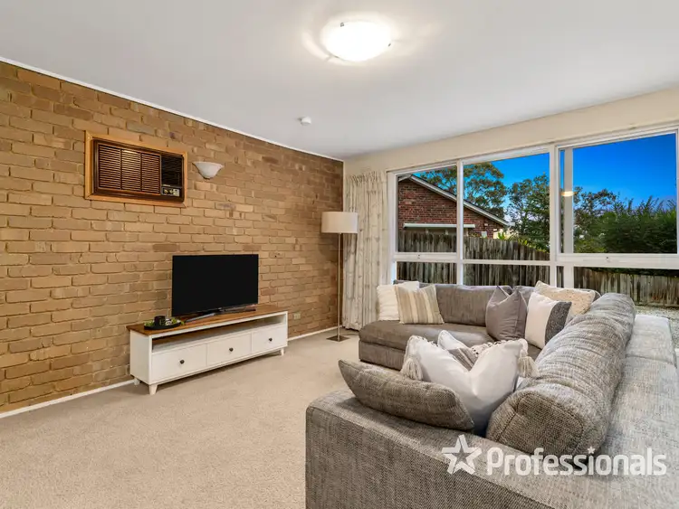 Fifth view of Homely house listing, 10 Greenwood Lane, Mooroolbark VIC 3138