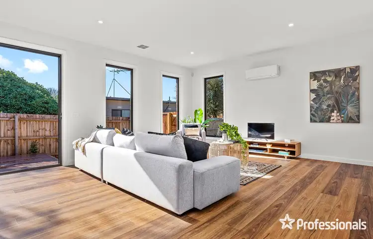 Fourth view of Homely house listing, 9a Dennis Court, Mooroolbark VIC 3138
