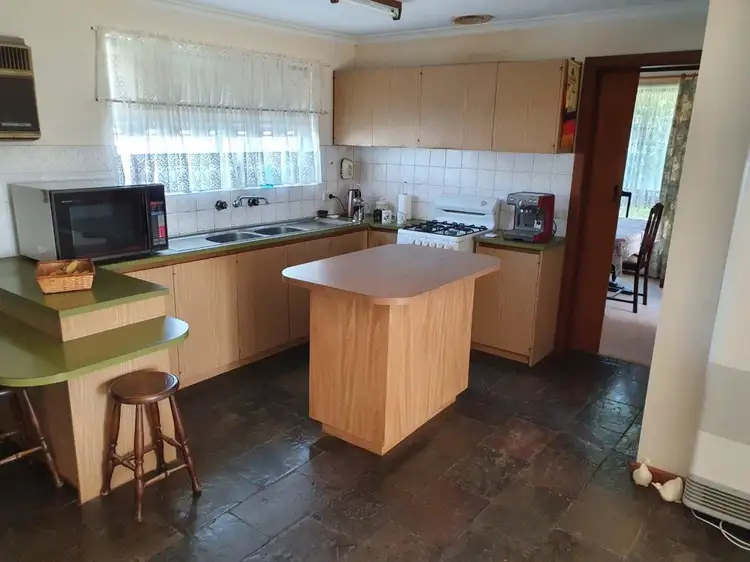 Fourth view of Homely house listing, 6 Raphael Court, Morphett Vale SA 5162