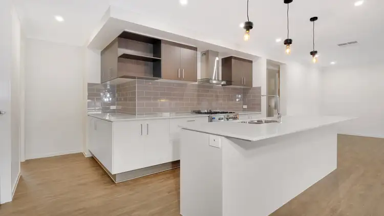 Third view of Homely house listing, 2 Weyba Avenue, Kialla VIC 3631