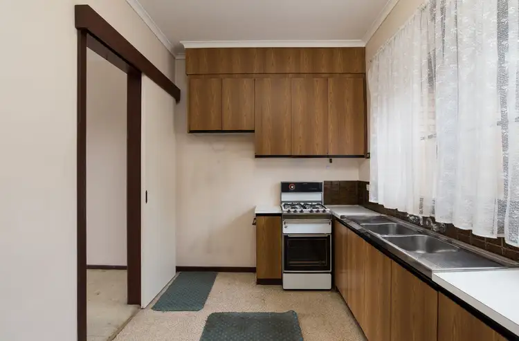 Fifth view of Homely unit listing, 4/102-108 Croydon Road, Croydon VIC 3136