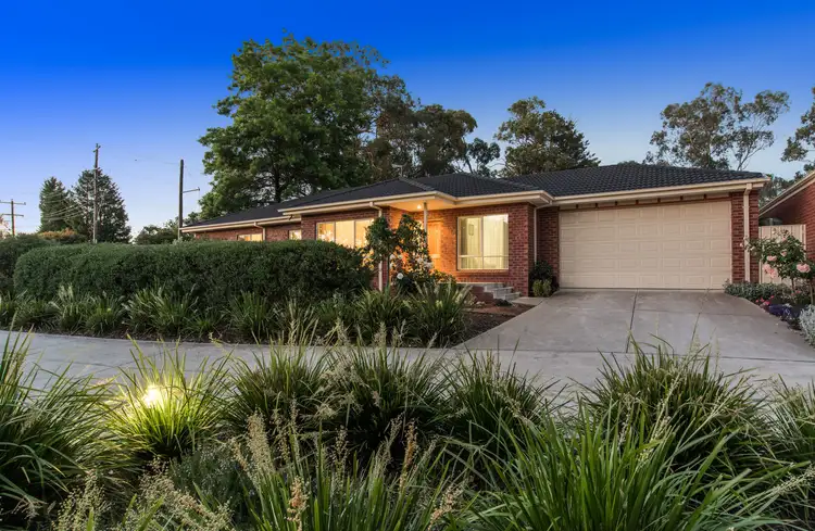 1/82 Hereford Road, Mount Evelyn VIC 3796