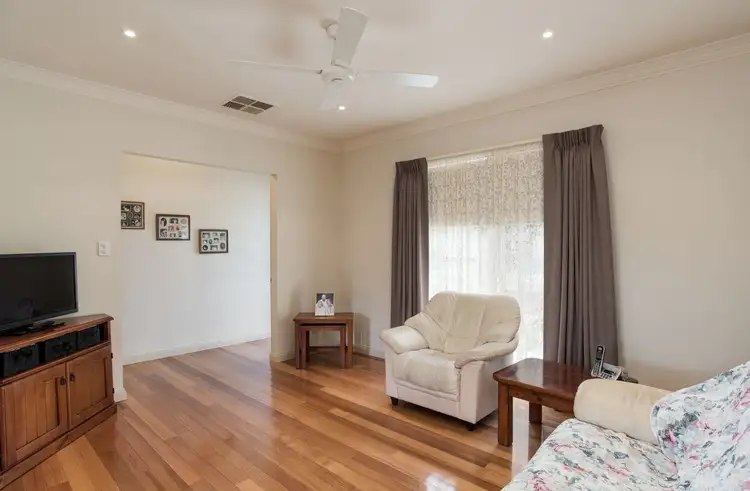 Fourth view of Homely unit listing, 15 Lena Grove, Kilsyth VIC 3137
