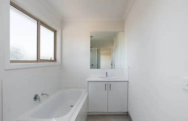 Sixth view of Homely townhouse listing, 2,3,4/16 Gladys Grove, Croydon VIC 3136