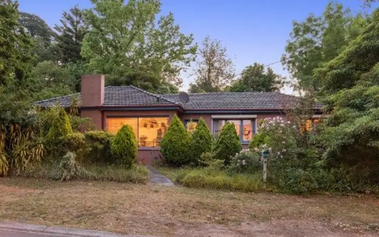 2 Canterbury Road, Montrose VIC 3765