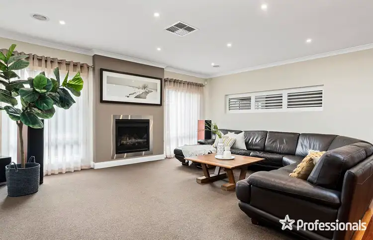 Fifth view of Homely house listing, 7 Empire Drive, Mooroolbark VIC 3138