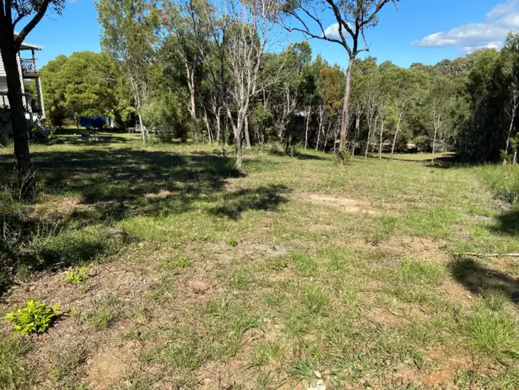 48 Eastbourne Terrace, Macleay Island QLD 4184
