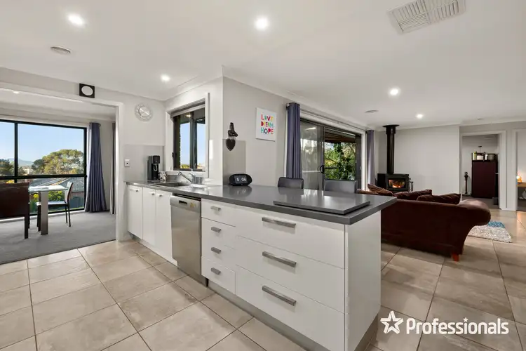 Fourth view of Homely house listing, 6 Haley Crescent, Wodonga VIC 3690