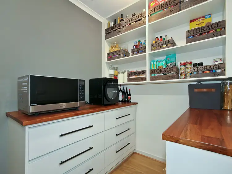 Fifth view of Homely house listing, 10 Bowen Court, Ottoway SA 5013