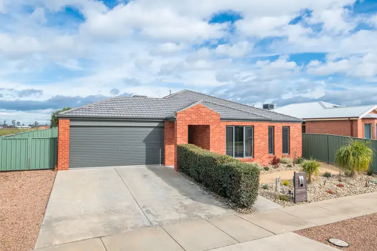 Main view of Homely house listing, 14 Lapwing Street, Kialla VIC 3631