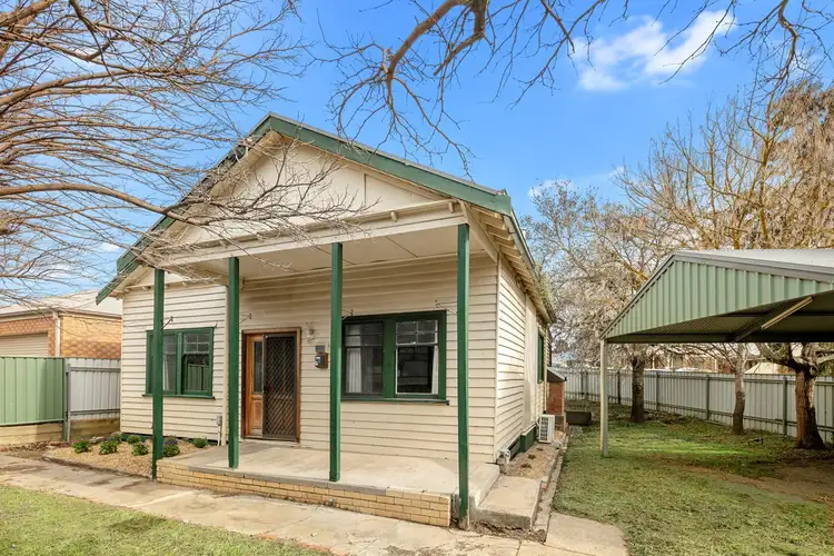125 Eaglehawk Road, Long Gully VIC 3550