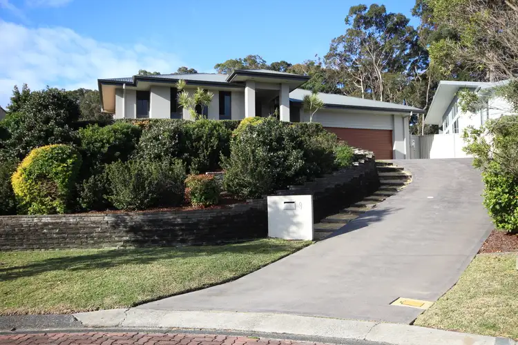 9 Caryota Place, Forster NSW 2428