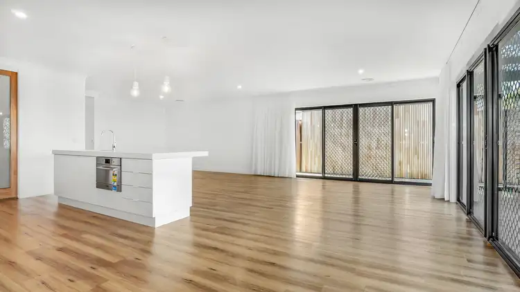 Second view of Homely townhouse listing, 2/4 Balaclava Road, Shepparton VIC 3630