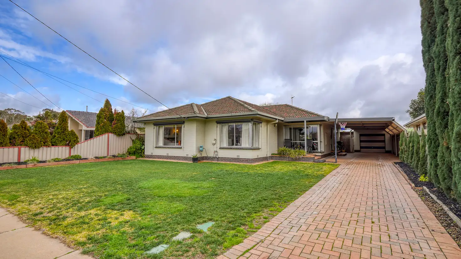 Main view of Homely house listing, 8 Carr Street, Shepparton VIC 3630