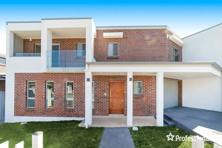 102 Howard Road, Padstow NSW 2211