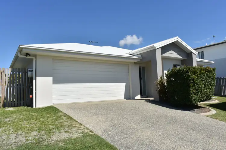 25 Halifax Place, Rural View QLD 4740