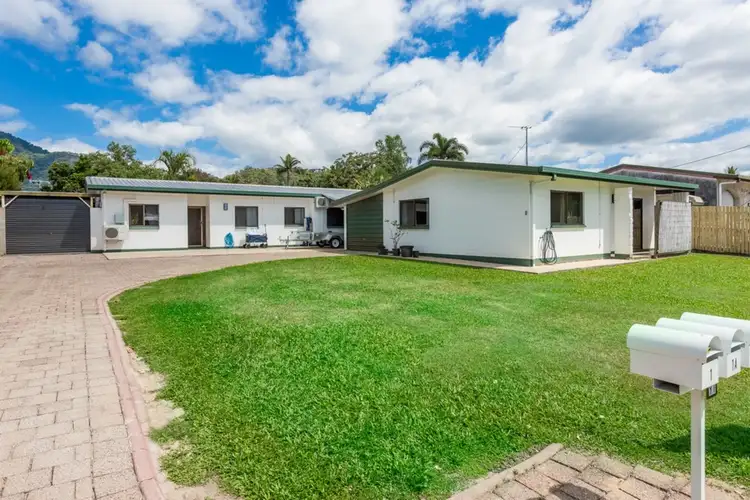 91 Upper Richardson Street, Whitfield QLD 4870
