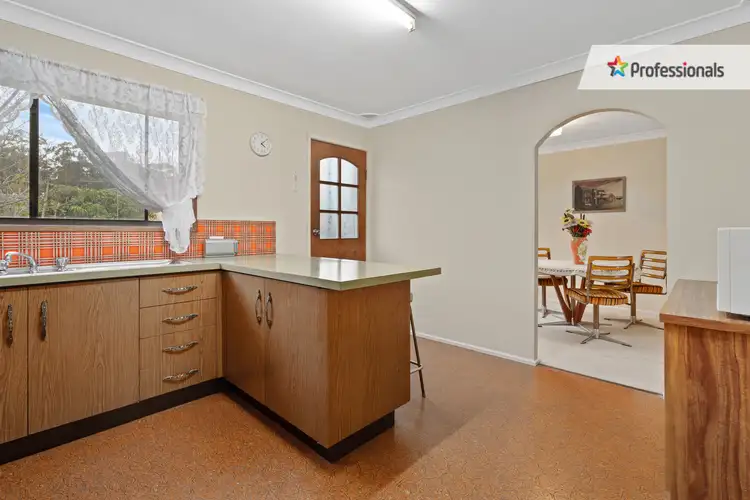 Fifth view of Homely house listing, 6 Tyalla Close, Casula NSW 2170