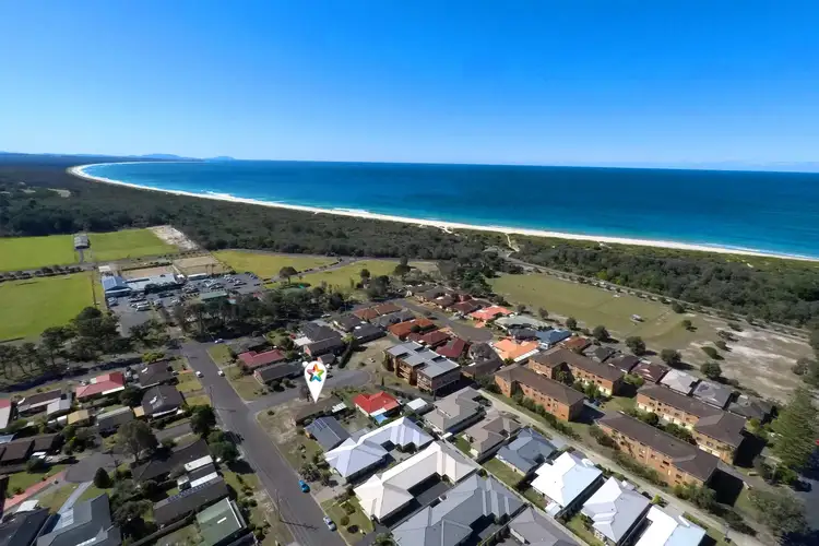 59 Parkes Street, Tuncurry NSW 2428