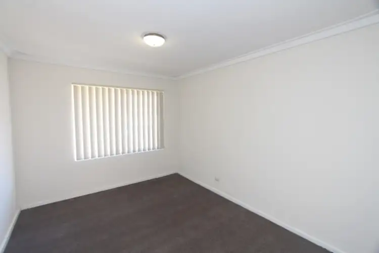 Sixth view of Homely apartment listing, 9B,305 Harbourne Street, Glendalough WA 6016