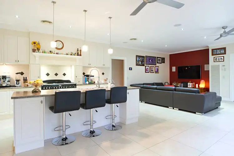 Fifth view of Homely house listing, 13 Magnolia Avenue, Kialla VIC 3631
