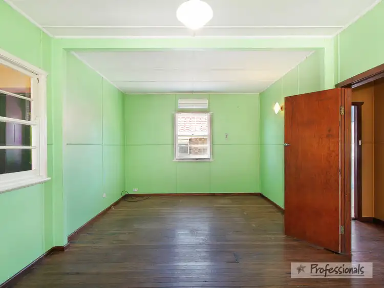 Sixth view of Homely house listing, 10 Shambrook Avenue, Armidale NSW 2350