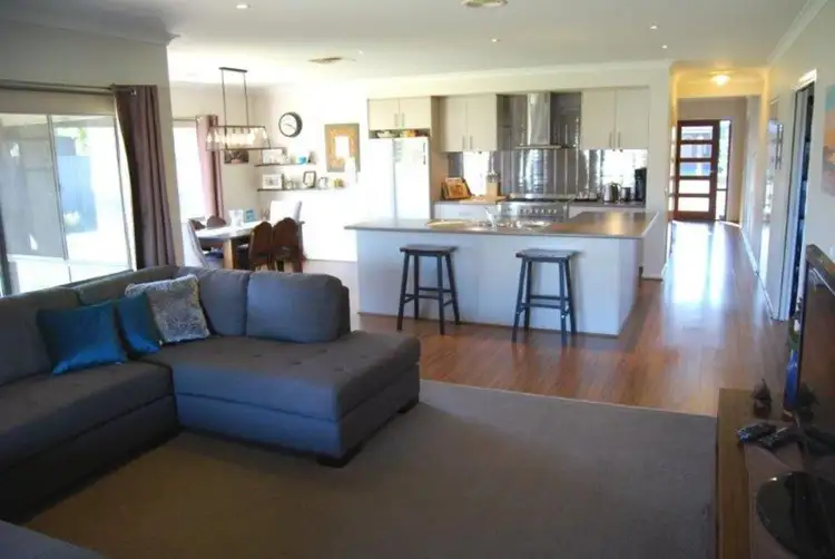 Second view of Homely house listing, 3 Killarney Crescent, Tatura VIC 3616