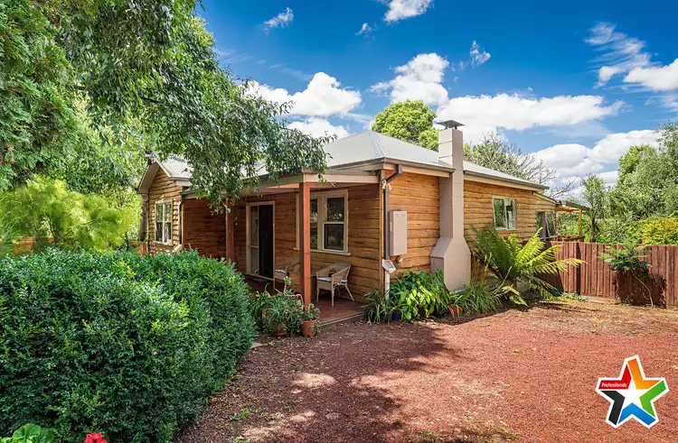 8 Hordern Road, Mount Evelyn VIC 3796
