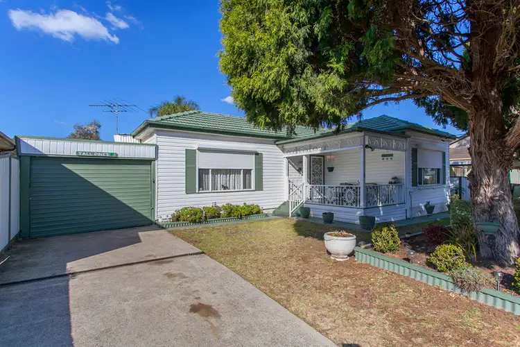 5 Clive Street, Picnic Point NSW 2212