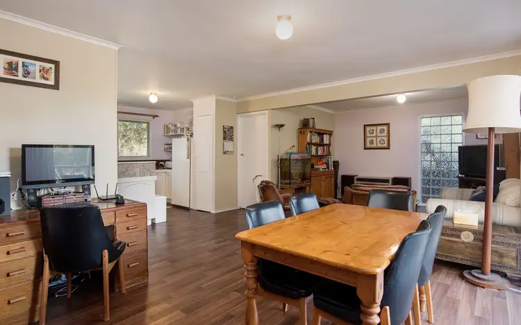 Second view of Homely house listing, 31 Shakespeare Avenue, Mooroolbark VIC 3138