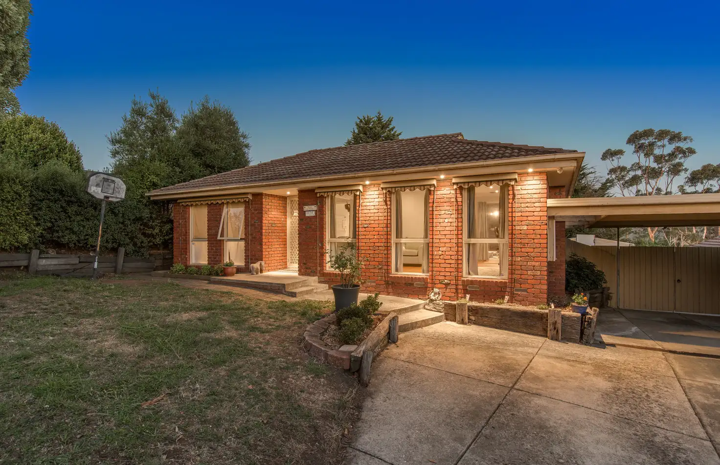 Main view of Homely house listing, 16 Autumn Grove, Mooroolbark VIC 3138