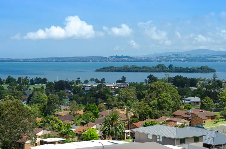 17 Masthead Place, Berkeley NSW 2506