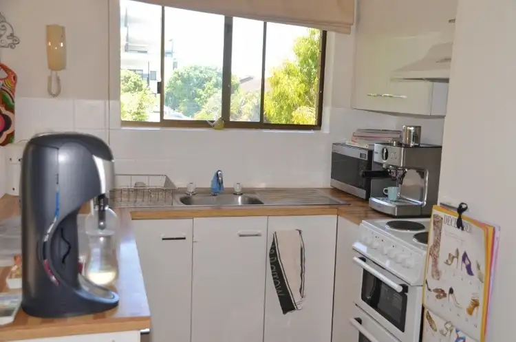 Third view of Homely unit listing, 4/7 Meredith Street, Redcliffe QLD 4020