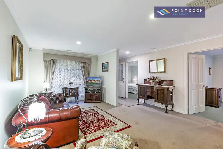 Second view of Homely house listing, 17 Samuel Evans Court, Seabrook VIC 3028