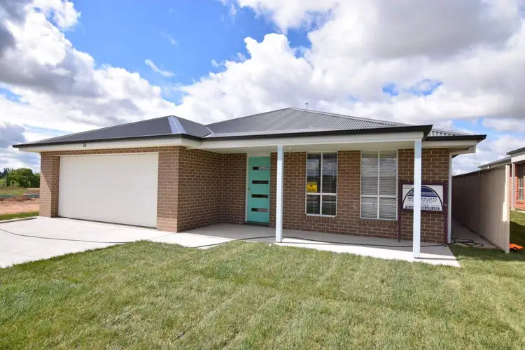 14 Cusick Street, Eglinton NSW 2795