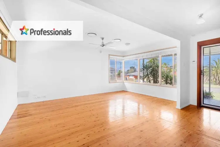 Second view of Homely house listing, 7 Wembley Avenue, Cambridge Park NSW 2747