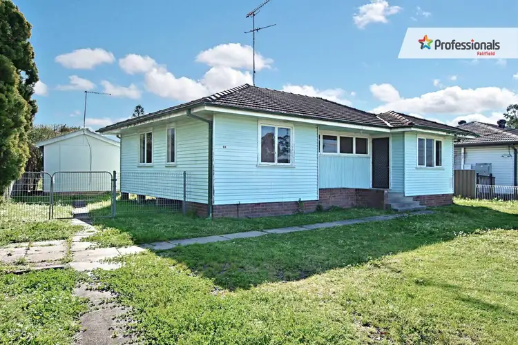 12 Shamrock Street, Smithfield NSW 2164