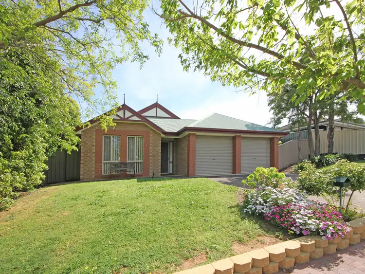 8 Bathbank Crescent, Sheidow Park SA 5158