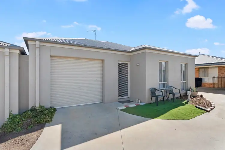 Main view of Homely unit listing, 4/15 Nelson Street, California Gully VIC 3556