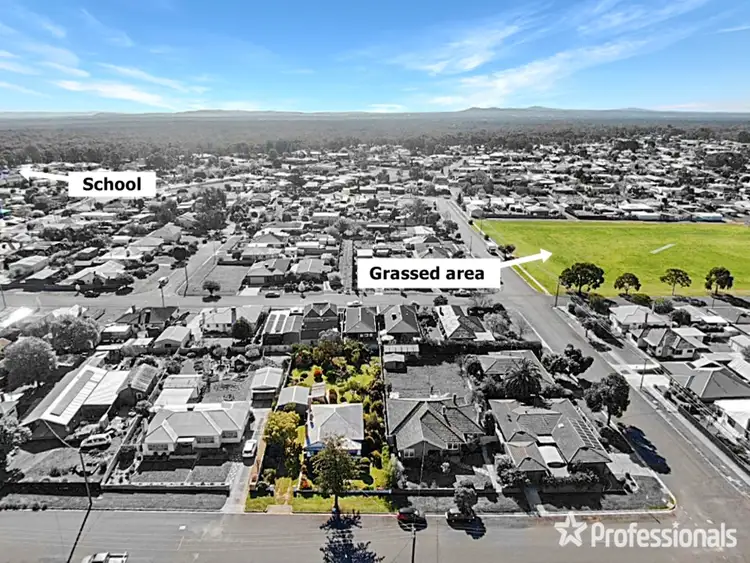 Sixth view of Homely house listing, 29 Goldsmith Street, Maryborough VIC 3465