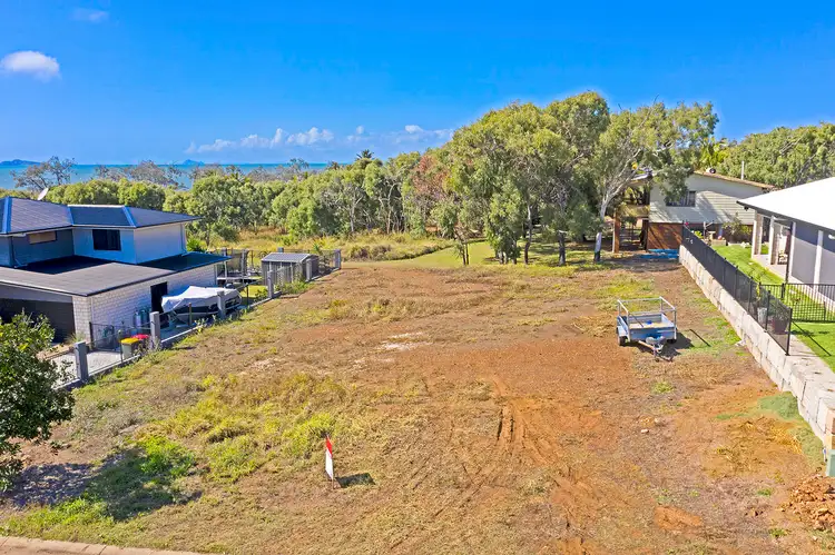 19 Fishermans Lane, Emu Park QLD 4710