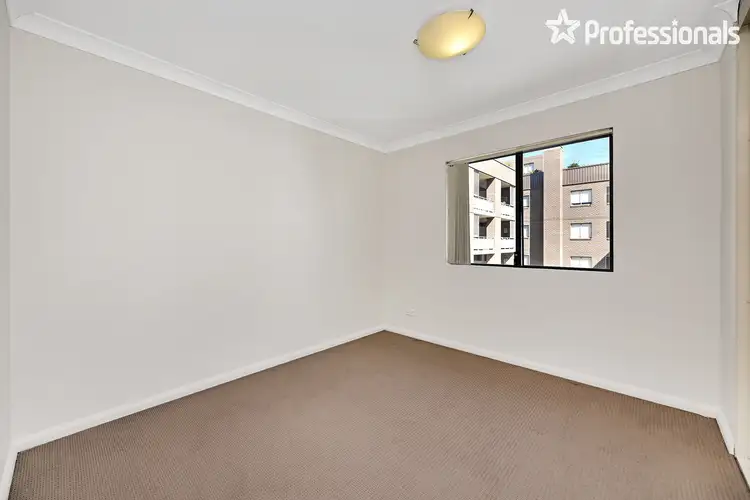 Fourth view of Homely unit listing, 10/5-7 CORNELIA Street, Toongabbie NSW 2146