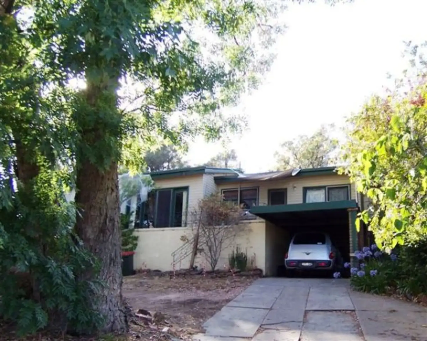Main view of Homely house listing, 18 Leigh Avenue, Kennington VIC 3550