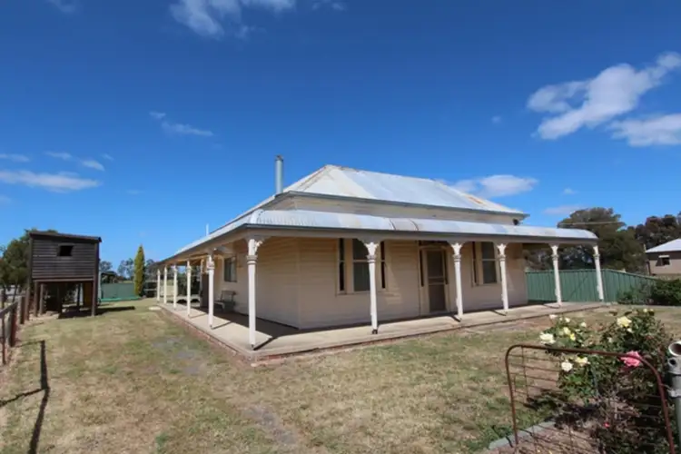 5 King Street, Dingee VIC 3571