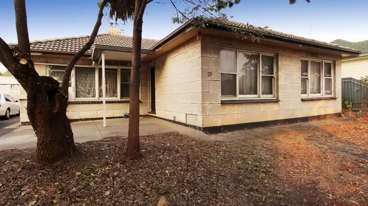 25 Oak Street, Golden Square VIC 3555